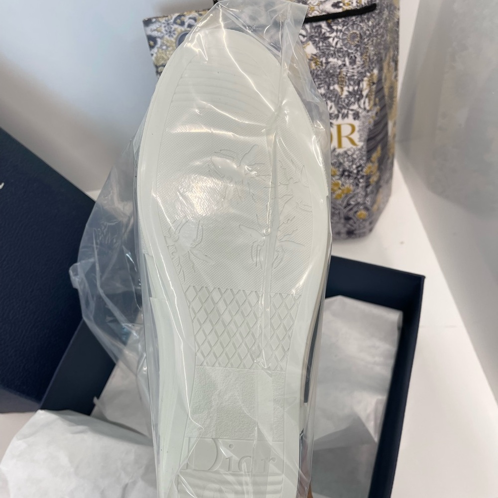 DIOR HOMME:B23 HIGH-TOP in White and Black size 45 - Picture 10 of 14